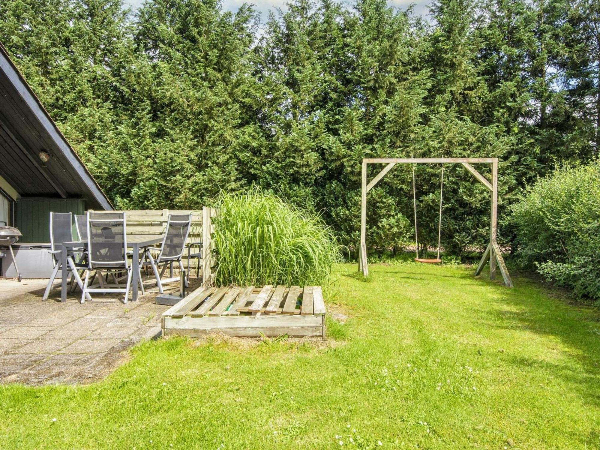 6 Person Holiday Home In Ansager Eksteriør billede